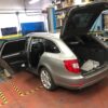 reparación de la cortina de un Skoda Superb.